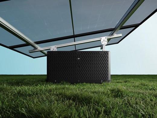 Groundmount Box auf Gras Groundmount Box auf Gras